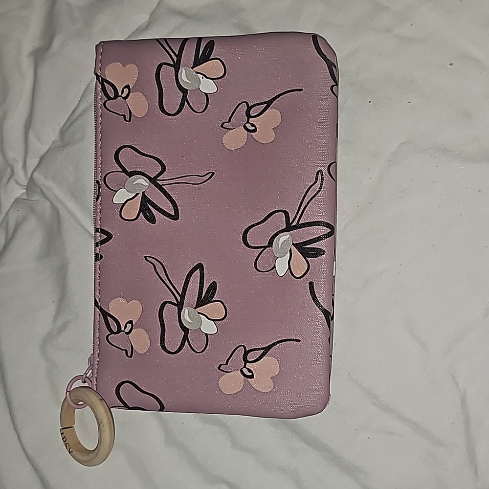 Ipsy makeup bag
